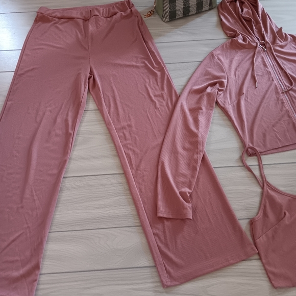 Plus Size Casual Solid Color Plus Size Pit Vest Jacket Pants Three-Piece Set - Picture 5 of 16